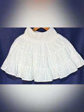 American Eagle White Cotton Linen Eyelet Tiered Mini Skirt Smocked XS